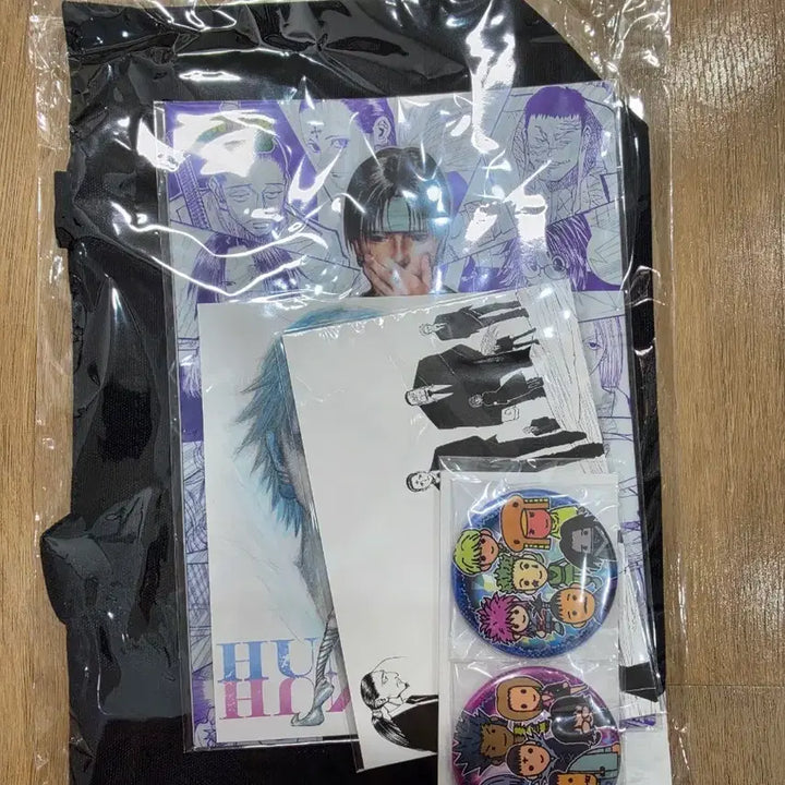 [BUNJANG] Hunter x Hunter Phantom Troupe Goods Set (Can Badge, Postcard, Tote Bag) - Sealed / 미개봉) 헌터헌터 점프샵 환영여단 굿즈 세트 ( 캔뱃지 , 엽서 , 토트백 )