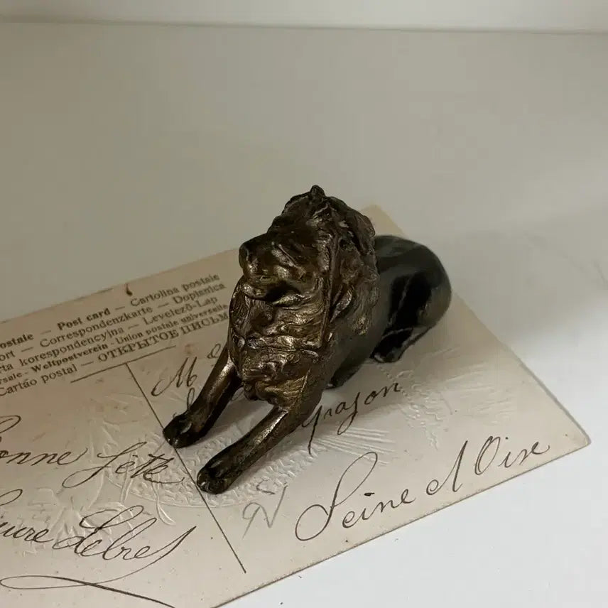 [BUNJANG] French Vintage Brass Lion Mini Figurine / 프렌치 빈티지 브라스 라이언 사자 미니 오브제