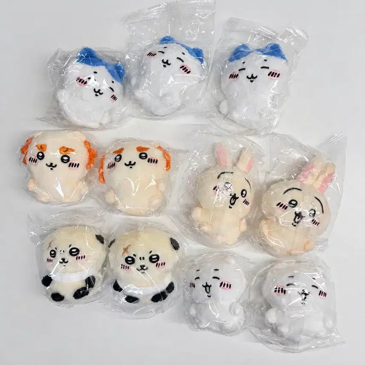 [BUNJANG] Chiikawa Usagi Seated Plush (2nd Edition, Old Version) / (우사기) 치이카와 앉은누이 2탄(구버전)