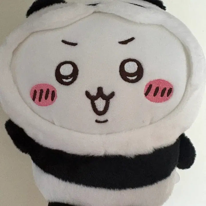 [BUNJANG] Chiikawa Panda Medium Plush Doll / 치이카와 판다 팬더 중형 누이구루미 인형