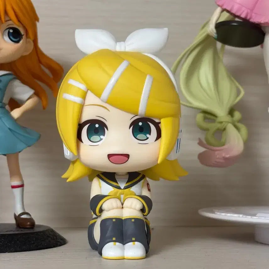 [BUNJANG] Vocaloid Kagamine Rin Look Up / 보컬로이드 카가미네 린 룩업