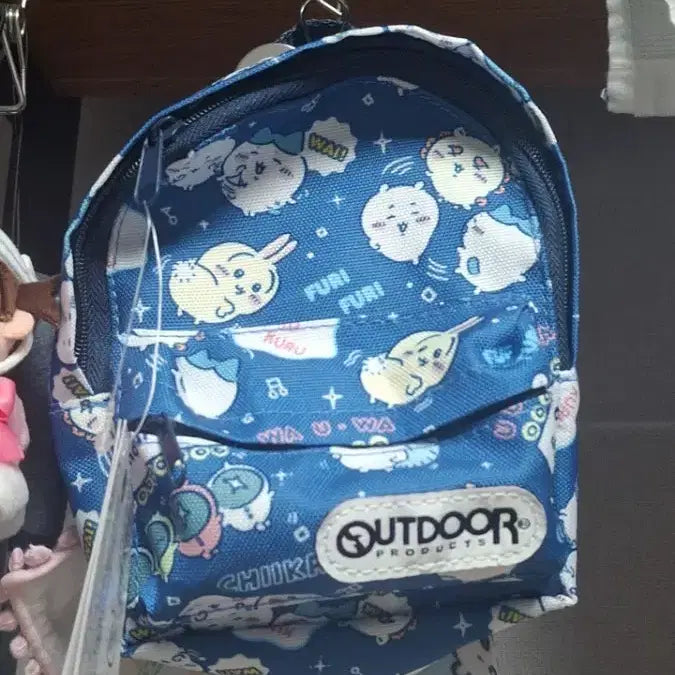 [BUNJANG] Chiikawa Usagi Hachware Backpack Pouch / 치이카와 우사기 하치와레 책가방형 파우치 극장판 특전 티켓과 비슷한 분위기