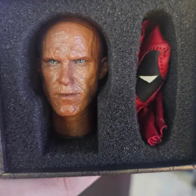 [BUNJANG] Deadpool Head Figure with Mask / 데드풀 헤드 팔아요