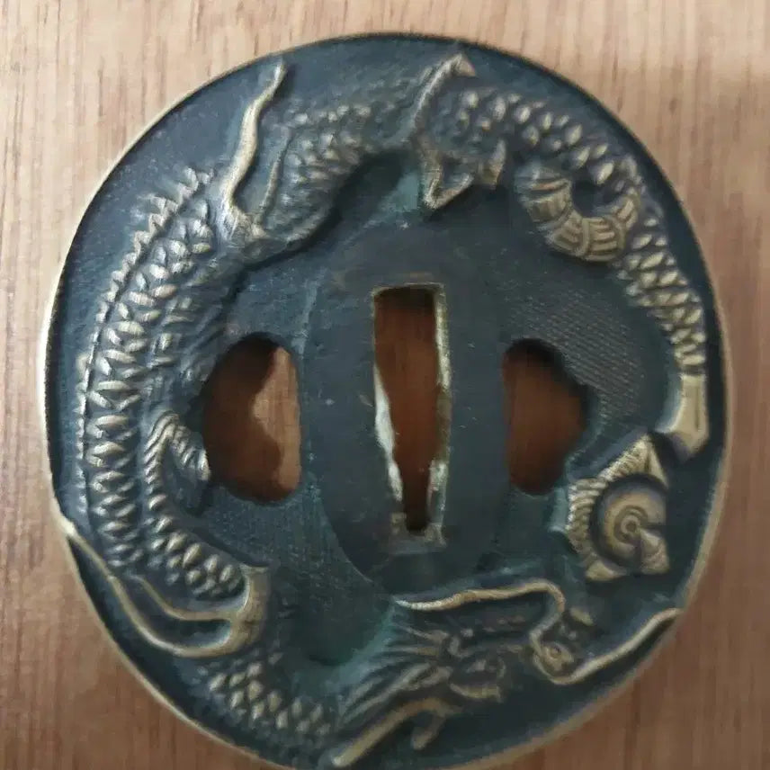 [BUNJANG] Dragon Motif Tsuba - Japanese Sword Fitting / 용 무늬 츠바 일본도 부속품