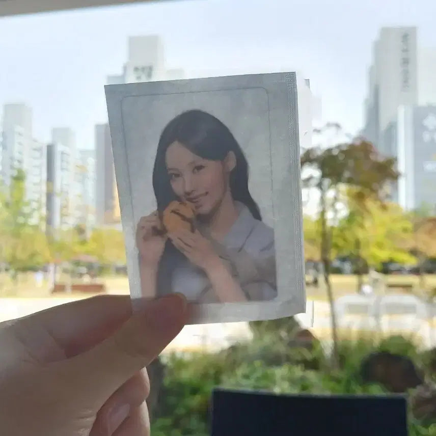 [BUNJANG] RE:SINE Wonnie Bread Photocard / 리센느 원이 빵 포토카드
