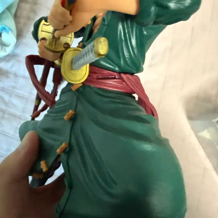 [BUNJANG] One Piece Roronoa Zoro Action Figure / 조로 피규어