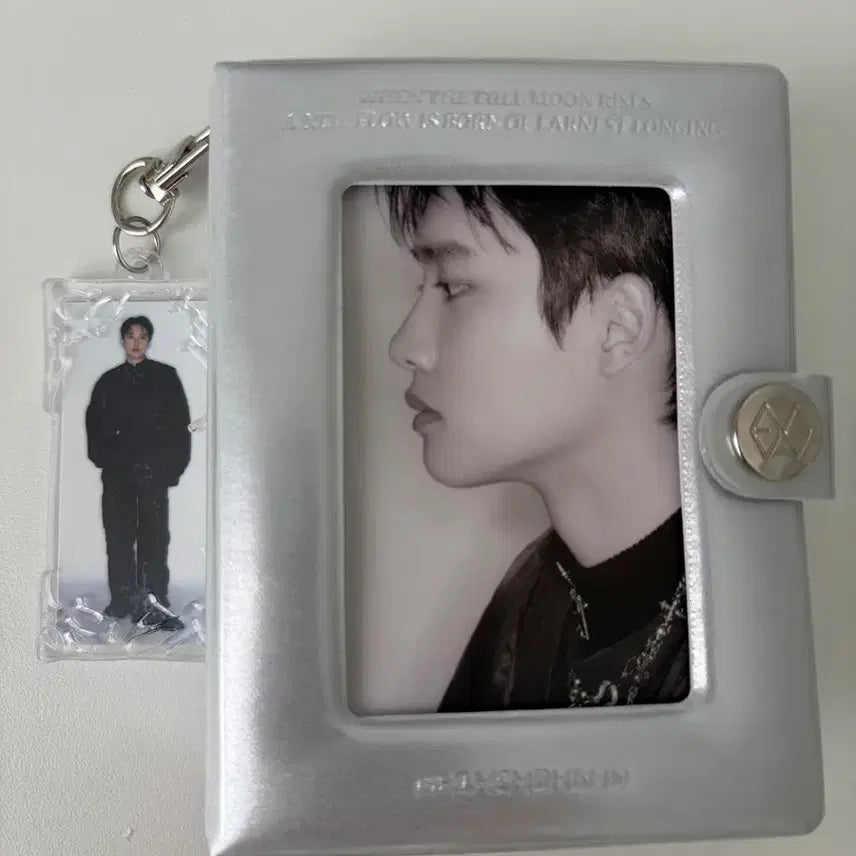 [BUNJANG] EXO D.O. Popup Collect Book &amp; Keyring / 엑소 팝업 디오 콜렉트북 &amp; 키링
