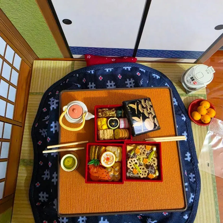 [BUNJANG] Re-Ment Danran Kotatsu Miniature (Unsealed) / [주말할인]리멘트 단란 코타츠 미니어쳐 개봉 판매