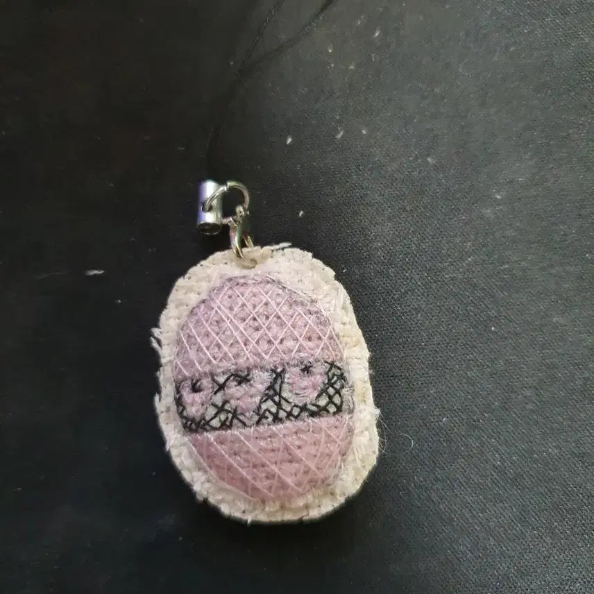 [BUNJANG] Character x Character Change Ran Guardian Egg Phone Charm (Handmade) / 캐릭캐릭 체인지 란 수호알 핸드폰 걸이 (수 작업)