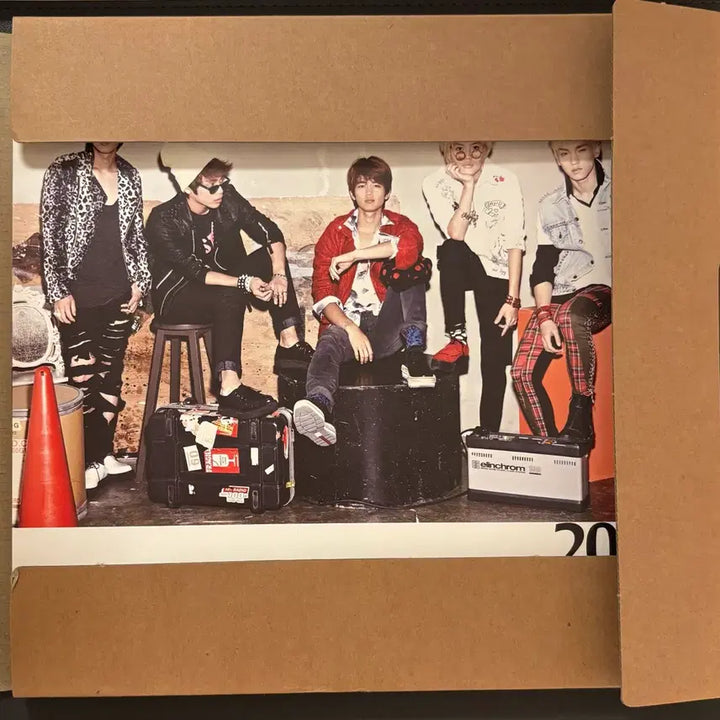 [BUNJANG] SHINee 2012 Calendar (Unsealed, Unused) / 샤이니 2012 캘린더