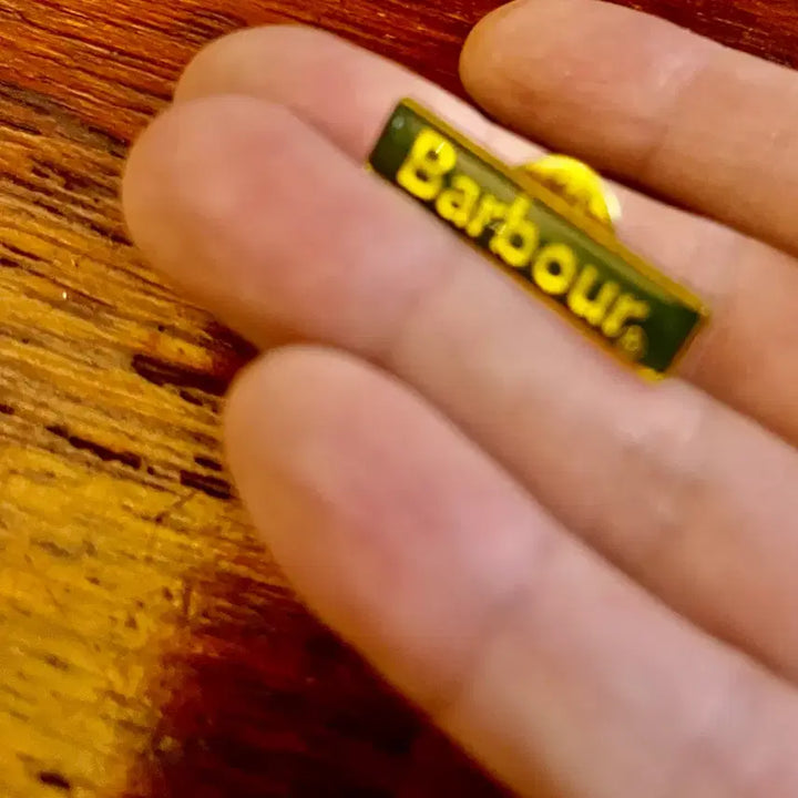 [BUNJANG] Barbour Pin Badge / 바버뱃지