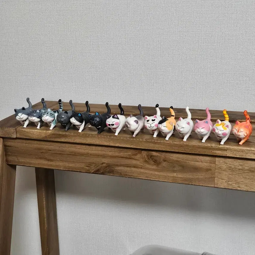 [BUNJANG] Cat Figurines Set (14 pcs, New) / 고양이 피규어 인형 14개 일괄(새상품)