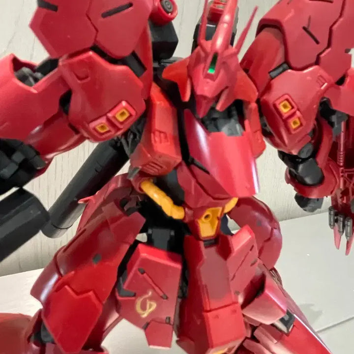 [BUNJANG] RG Sazabi Assembled Model / 건담 rg 사자비 조립