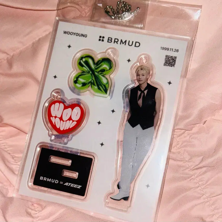 [BUNJANG] ATEEZ Woo Young BRMUD Acrylic Stand Keyring / 에이티즈 ateez brmud 비알머드 아크릴스탠드키링 우영