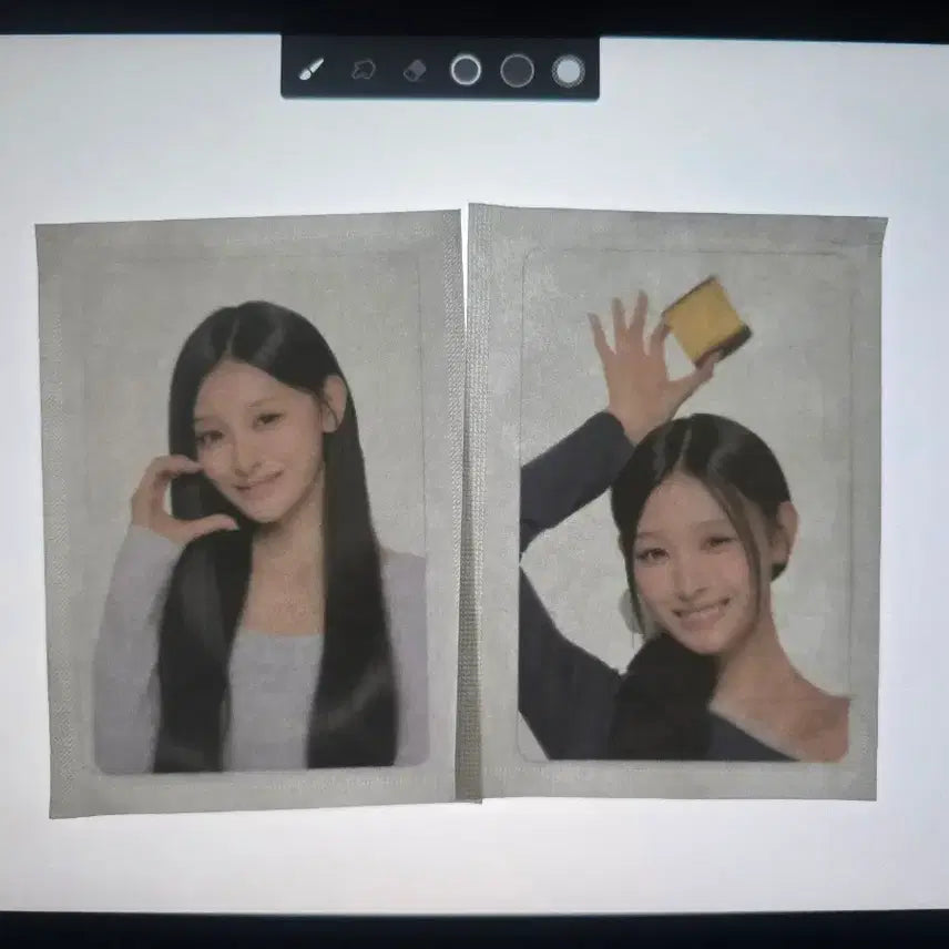 [BUNJANG] NMIXX Lily Photocard Bundle Set (2 types) / CU 리센느빵 미나미 포토카드 2종 일괄
