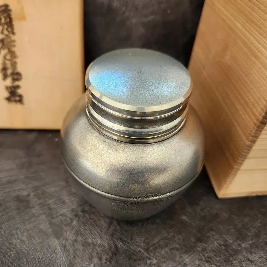 [BUNJANG] Satsuma Iwata Pewter Tea Caddy / 일본 고급주석차통 사츠마 이와키리