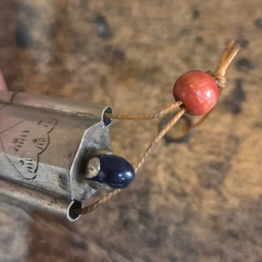 [BUNJANG] 100-Year-Old White Brass Needle Case / 100년세월의 백동 침통