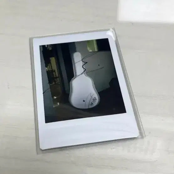 [BUNJANG] Stray Kids Han Autographed Polaroid / 스트레이키즈 감별사 한 싸인폴라로이드