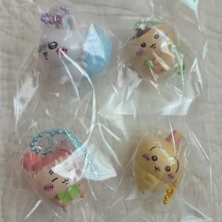 [BUNJANG] Chiikawa Charm Set (4 Types) / 치이카와 키링 4종 무료배송