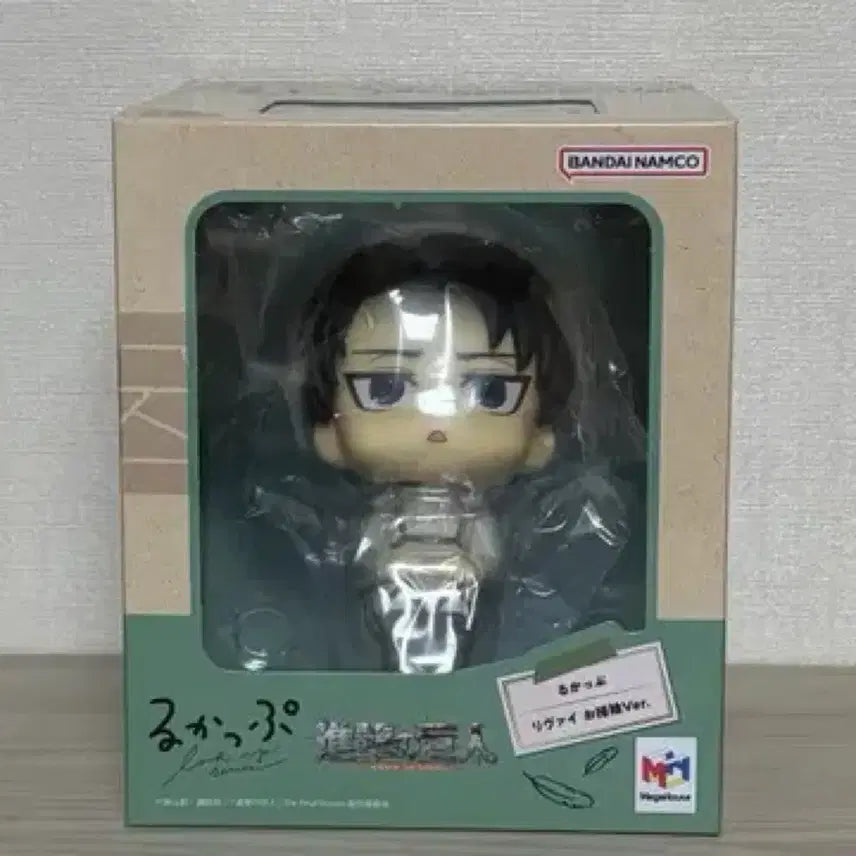 [BUNJANG] Levi Ackerman Cleaning Version Figure (Sealed) / 미개봉) 리바이 룩업 청소 리바이