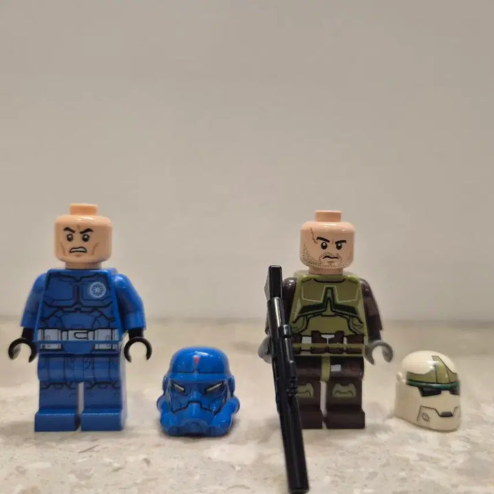 [BUNJANG] Lego Star Wars 75018 Figures (2 Units) / 레고 스타워즈 75018 피규어 2기 판매합니다.