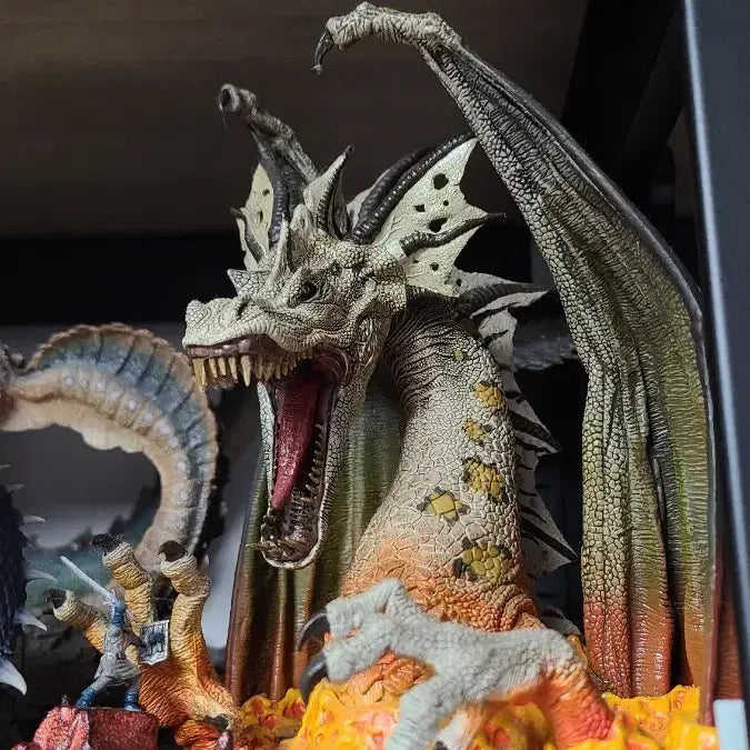 [BUNJANG] Dragon Figure / 드래곤 피규어 판매합니다