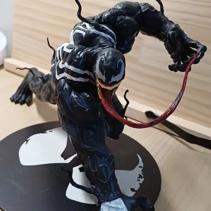 [BUNJANG] Marvel Venom Resin Figure / 마블 베놈 레진급 피규어
