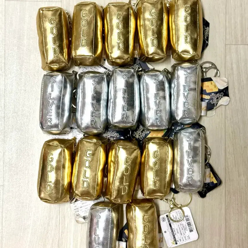 [BUNJANG] Gold &amp; Silver Bar Doll Keyring Keychain Bundle Set / gold siber bar 순금 골드실버바 인형뽑기 키링열쇠가방고리 인형(일괄