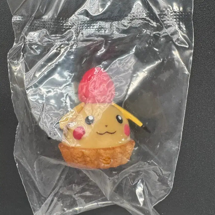 [BUNJANG] Pokemon Pikachu Sweets Time Dessert Figure / (새 상품) 포켓몬 피카츄 스위츠타임 디저트 피규어