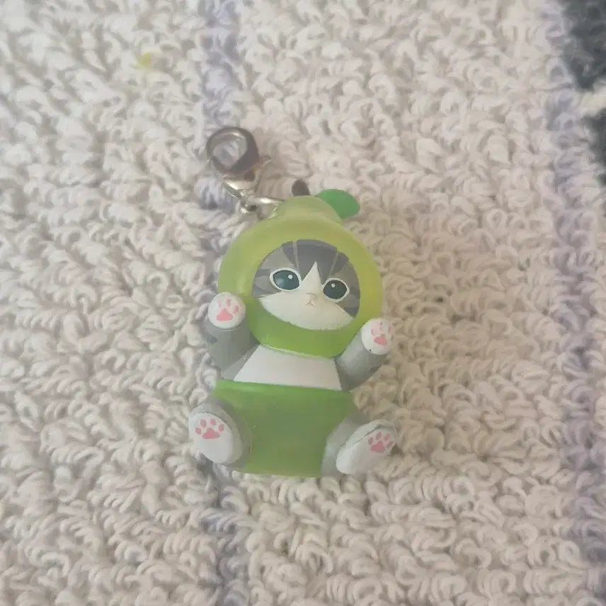 [BUNJANG] Mofu Sand Fruit Mark Gacha Keychain Pear / 모프샌드 과일 메지루시 가챠 키링 서양배