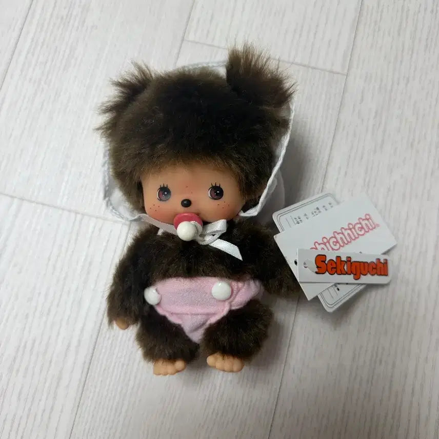[BUNJANG] Authentic Baby Monchhichi Doll Pink Outfit / 정품 아기 몬치치 인형 팝니다