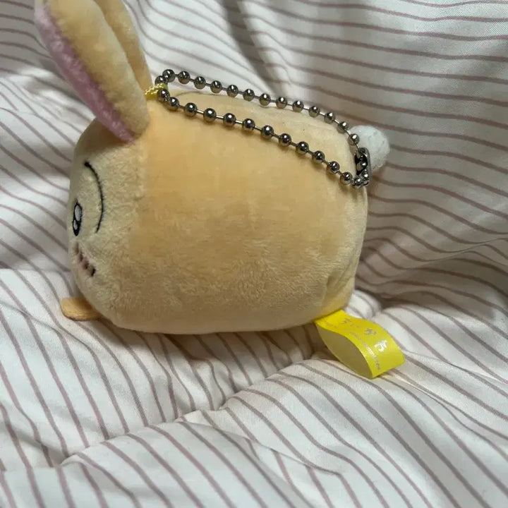 [BUNJANG] Usagi "Monzaki" Doll Keyring Gacha Charm / 먼작귀 우사기 인형 키링 가챠 치이카와 하치와레