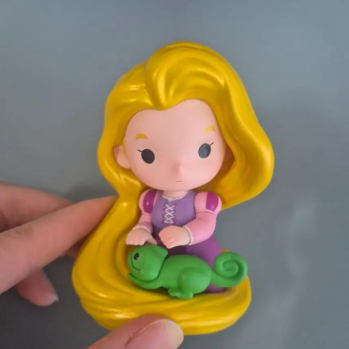 [BUNJANG] Disney Princess Rapunzel Figure / 디즈니 프린세스팝마트 라푼젤 피규어