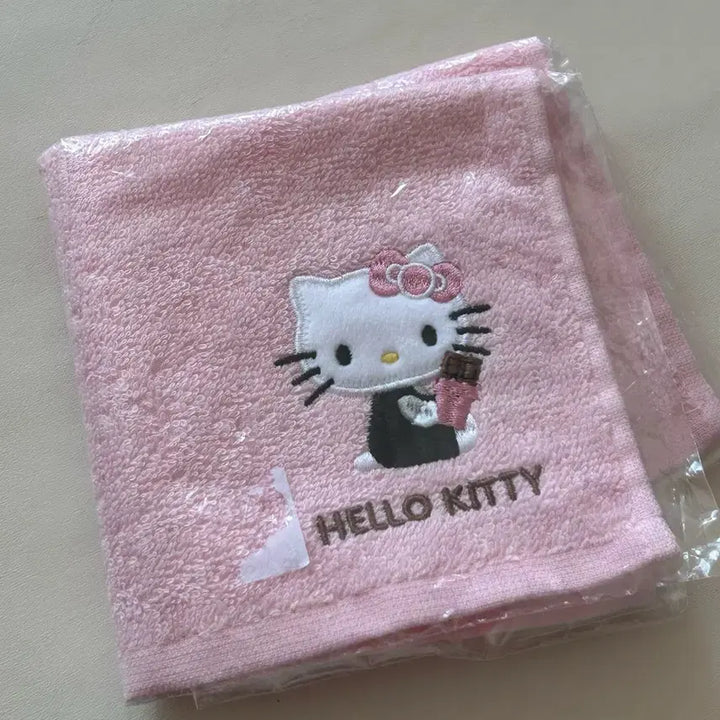 [BUNJANG] Hello Kitty Pink Hand Towel / 헬로키티 핑크색 핸드타월 손수건