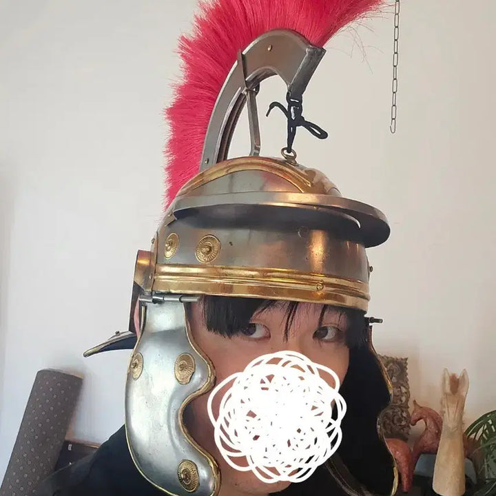 [BUNJANG] Roman Centurion Helmet with Red Feather Plume / 로마 군인 붉은 깃털 장식 투구 백부장 헬멧