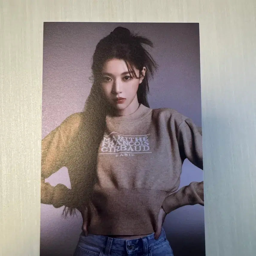 [BUNJANG] Go Yoon Jung Marithe François Girbaud Photocard / 고윤정 배우 마리떼 프랑소와 저버 포카
