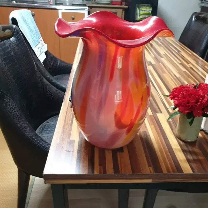 [BUNJANG] Handcrafted Ceramic Vase with Red Accents / 도자기