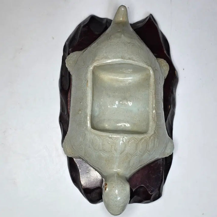 [BUNJANG] Baekja Turtle-shaped Inkstone Holder / 백자 귀형 묵호