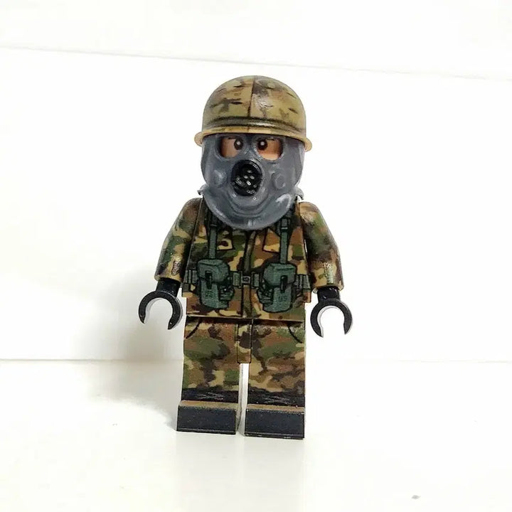 [BUNJANG] Brickmania Cold War US Army Rifleman Figure / (택포)브릭매니아 냉전 미육군 방독면 피규어 레고