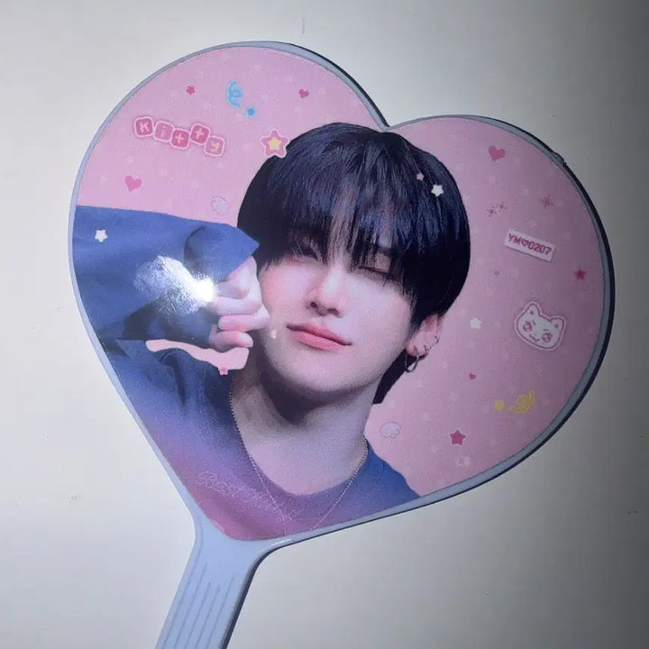 [BUNJANG] &amp;TEAM Yuma Heart Mini Uchiwa / 앤팀 유마 하트미니우치와 양도