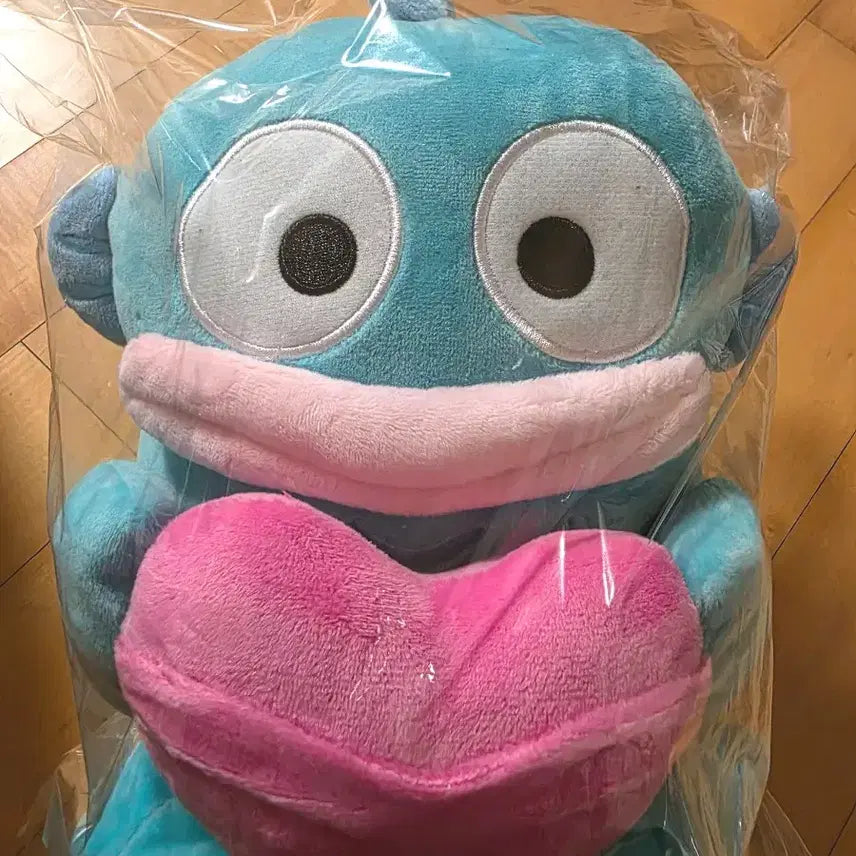 [BUNJANG] Sanrio Hangyodon Heart Plush / 산리오 하트 한교동 인형
