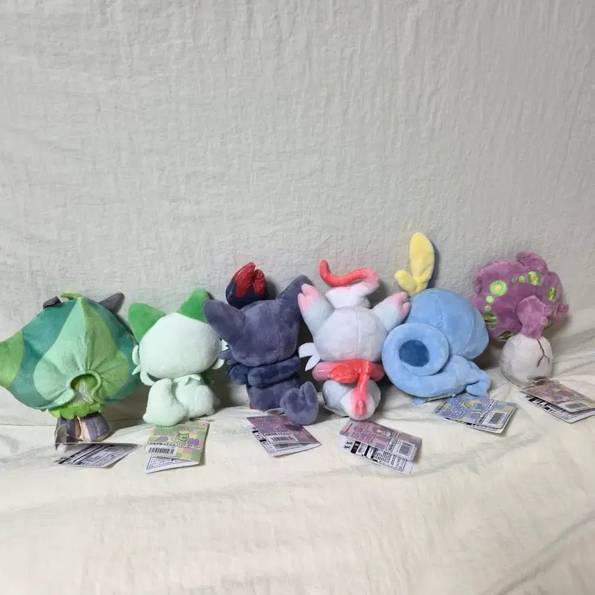 [BUNJANG] Pokemon Transform Ditto Plush Set (6 Variants) / 새상품) 포켓몬 변신메타몽 인형 6종 일괄(조로아,히스이조로아,화강돌,울머기,나오하,오거폰)