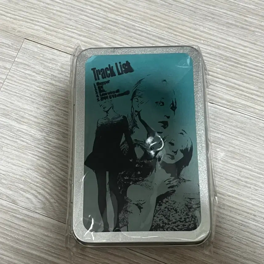 [BUNJANG] IU HER Photocard / 이지은 아이유 HER 포카