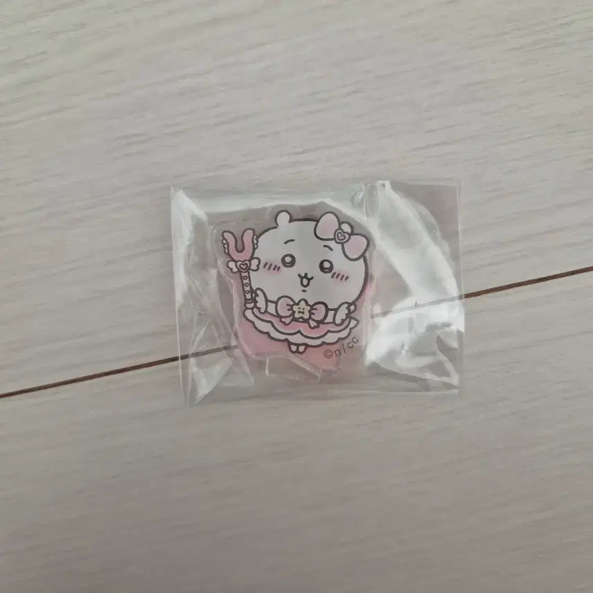 [BUNJANG] Magical Chiikawa Acrylic Stand / 매지컬 치이카와 아크릴스탠드