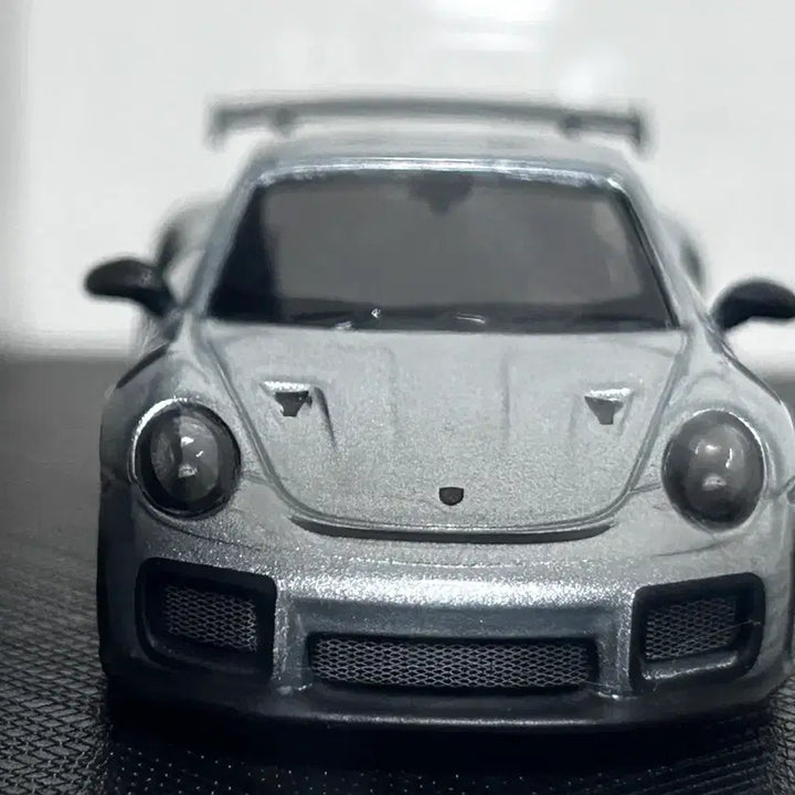 [BUNJANG] Porsche GT2 RS 1:64 Silver Die-cast Model / 포르쉐 gt2 rs 실버 1:64