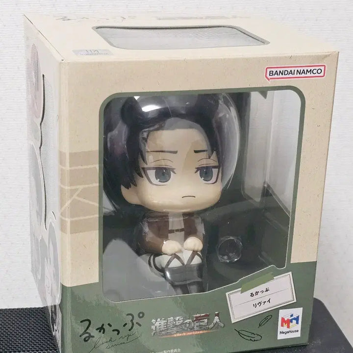 [BUNJANG] Attack on Titan Levi Look Up Figure / 진격의거인 리바이 룩업 피규어