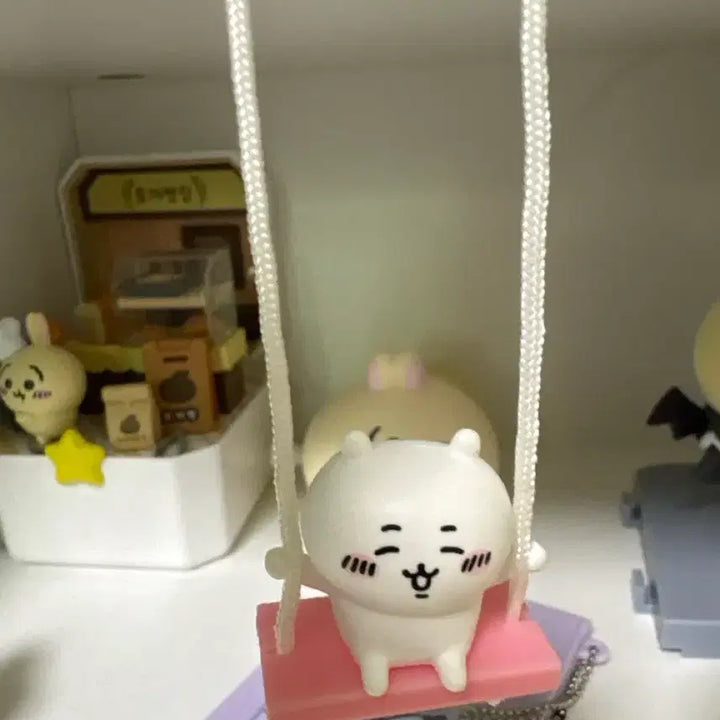 [BUNJANG] Chiikawa Swing Gacha / 치이카와 그네 가챠