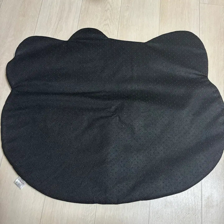 [BUNJANG] Vintage Hello Kitty Leopard Print Rug/Doormat / 고전 키티 러그 발매트 레오파드 키티 호피 키티