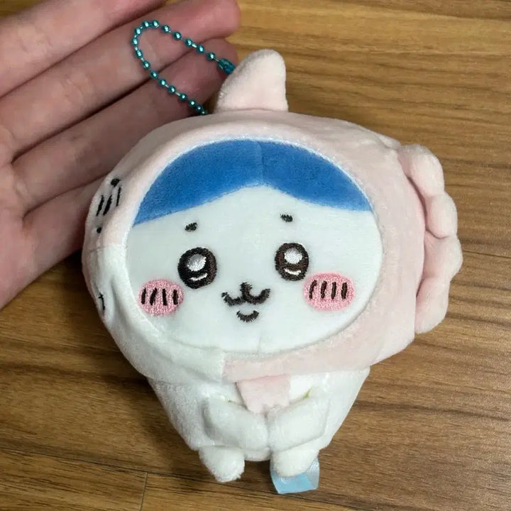 [BUNJANG] Chiikawa Hachiware Manta Ray Plush Charm / 수족관 치이카와 하치와레 개복치 마스코트