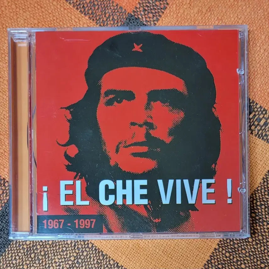 [BUNJANG] Che Guevara 30th Anniversary Commemorative CD (French Press) / 체 게바라의 서거 30주년 추모 시디 (프랑스 반)
